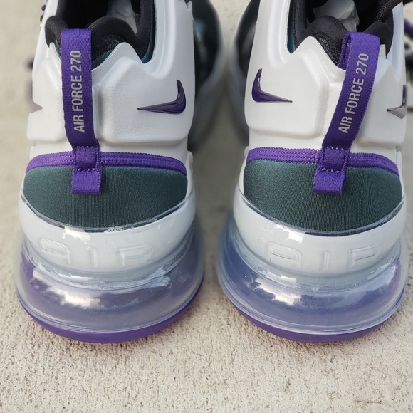 SOLD Nike Air Force 270 Men's Sneakers Size 11 - Picture 16 of 16